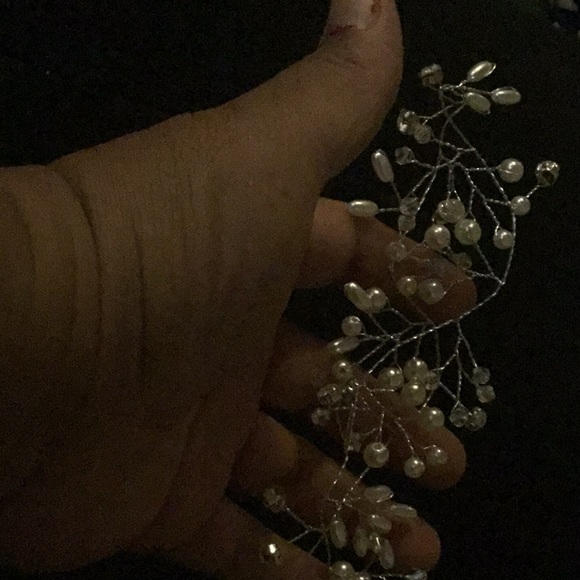 Bridal hair vine - Picture 3 of 4